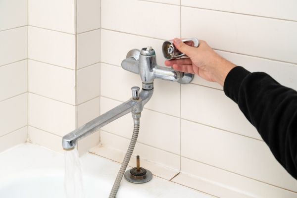Leaky Bathtub Repair in Huntersville