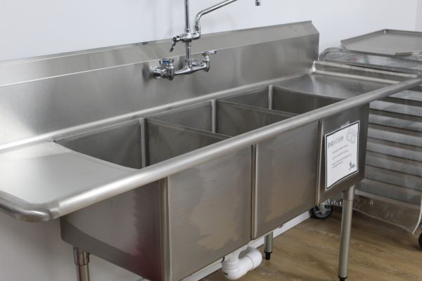 Cost of Utility Sink Installation in Huntersville